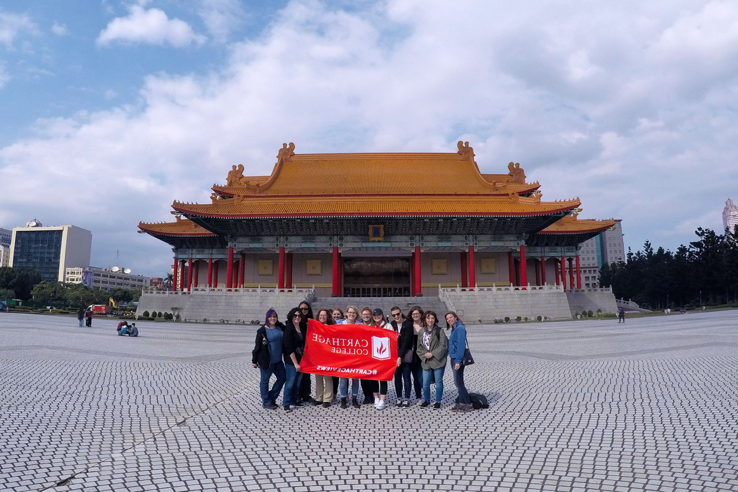 <a href='http://491d.uncsj.com'>全球十大赌钱排行app</a>的学生在中国学习.